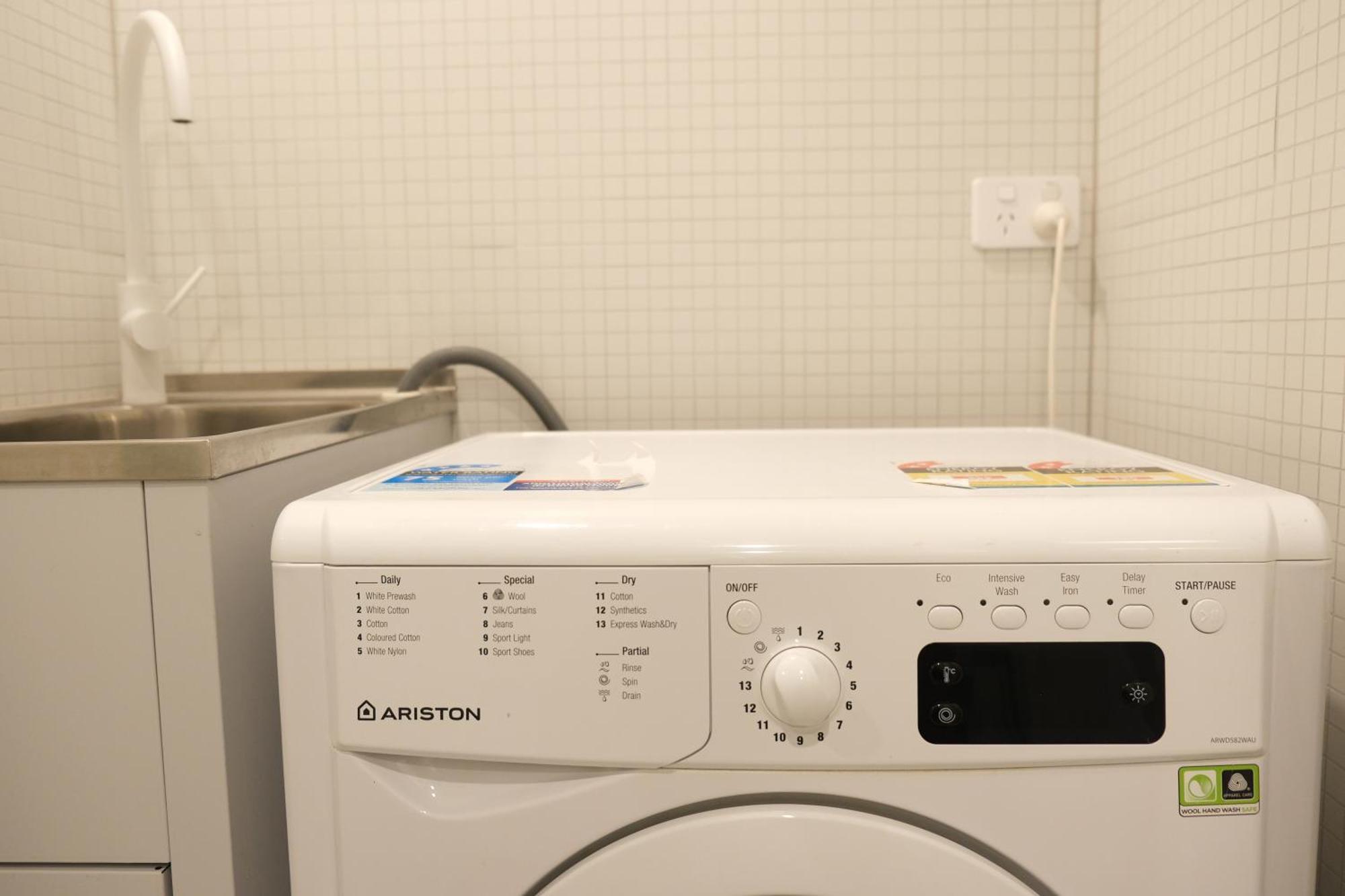 Apartmán Cbd Japanese Retreat 2Br 1P Brekky Wifi Netflix Canberra Exteriér fotografie